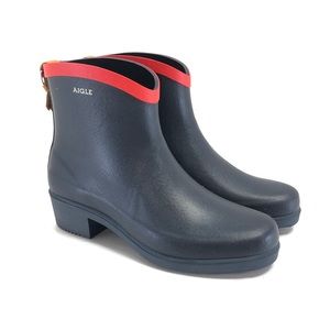 NWT Aigle "Miss Juliette Bottillon" Rain Booties in Marine Rouge